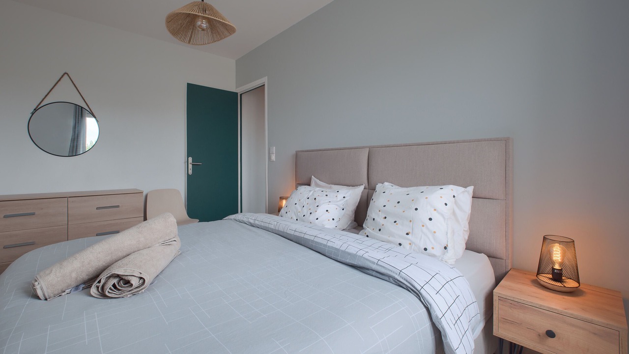 Photo of Bedroom in Laval