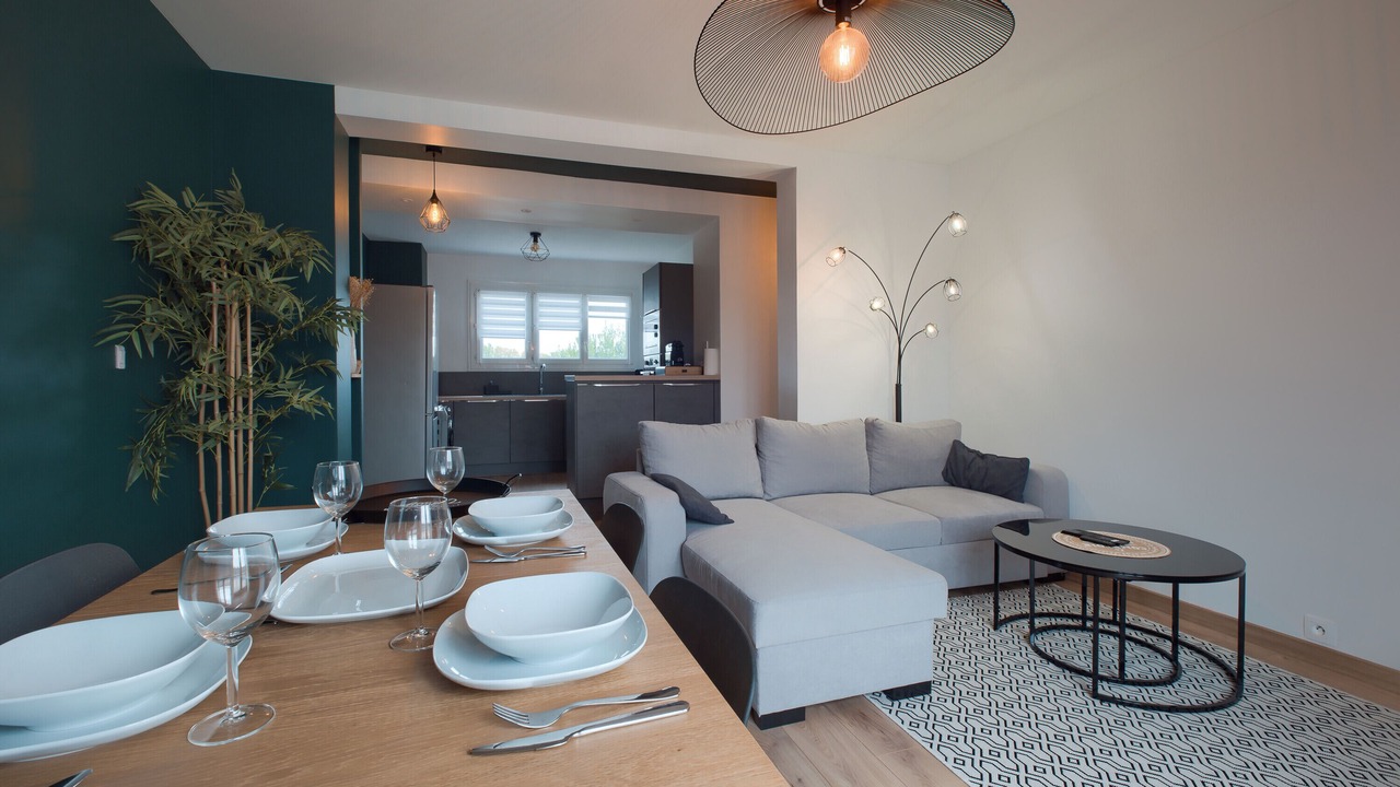 Photo of Livingroom in Laval