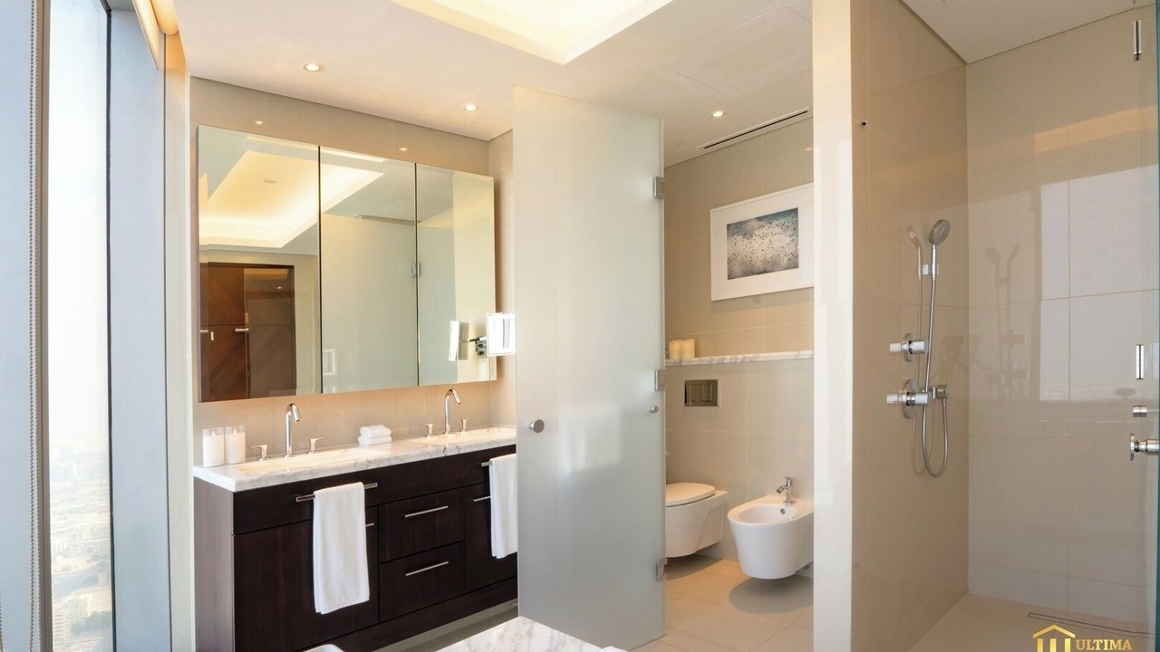 Photo of Bathroom in Trade Center