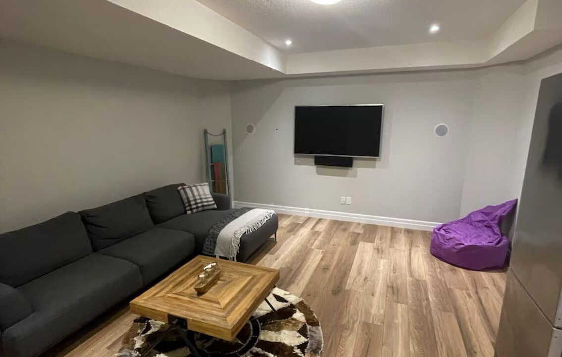 Photo of Livingroom in Doon South