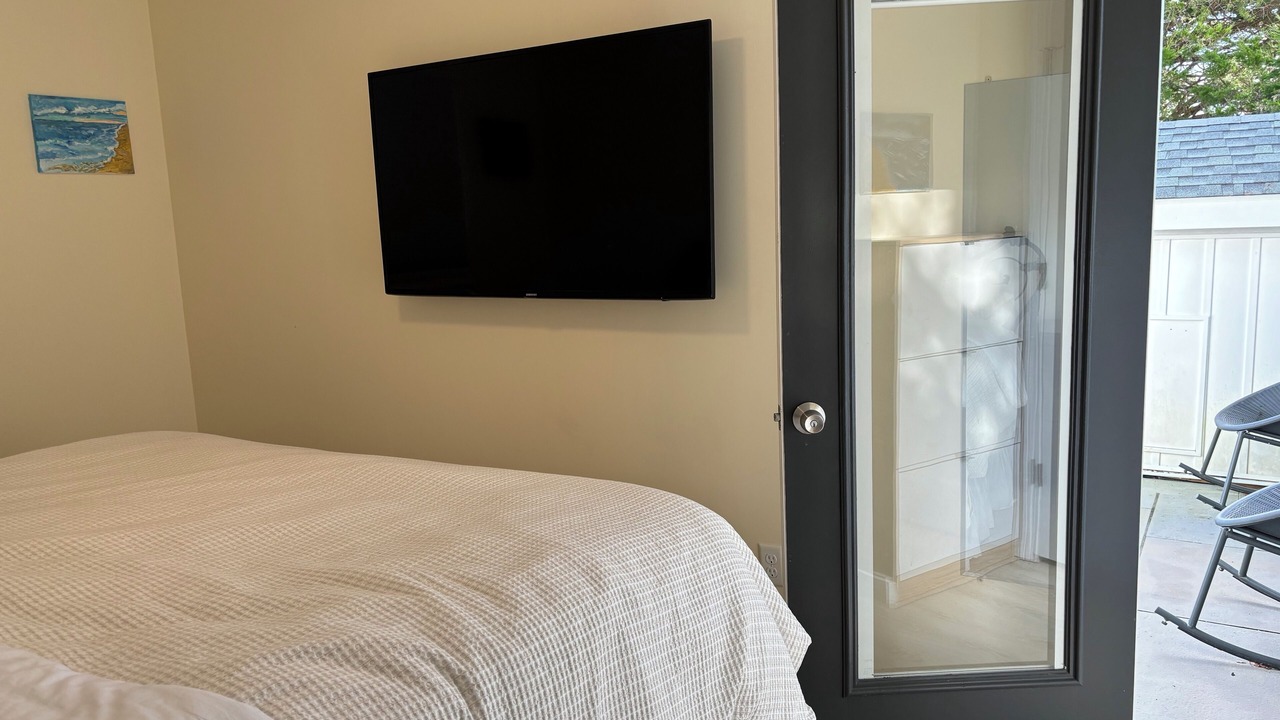 Photo of Bedroom in Quonochontaug