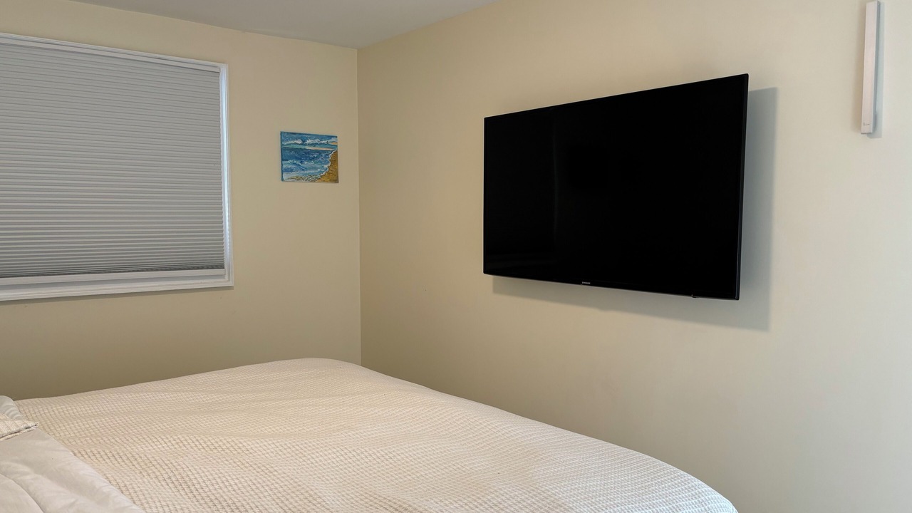 Photo of Bedroom in Quonochontaug