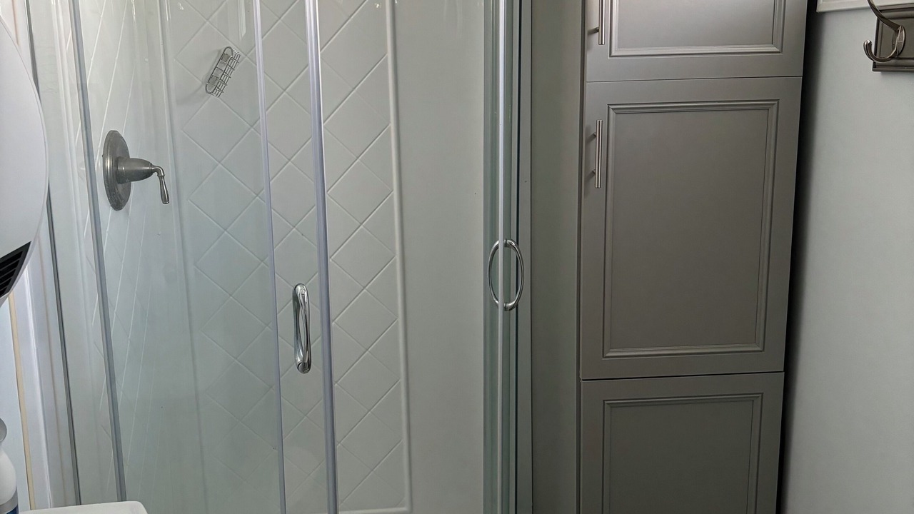 Photo of Bathroom in Quonochontaug