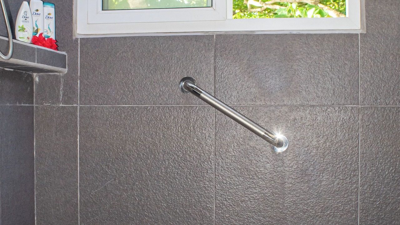 Photo of Bathroom in Palmetto Bay