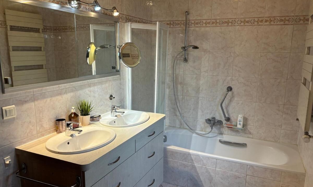Photo of Bathroom in Saint-Louis