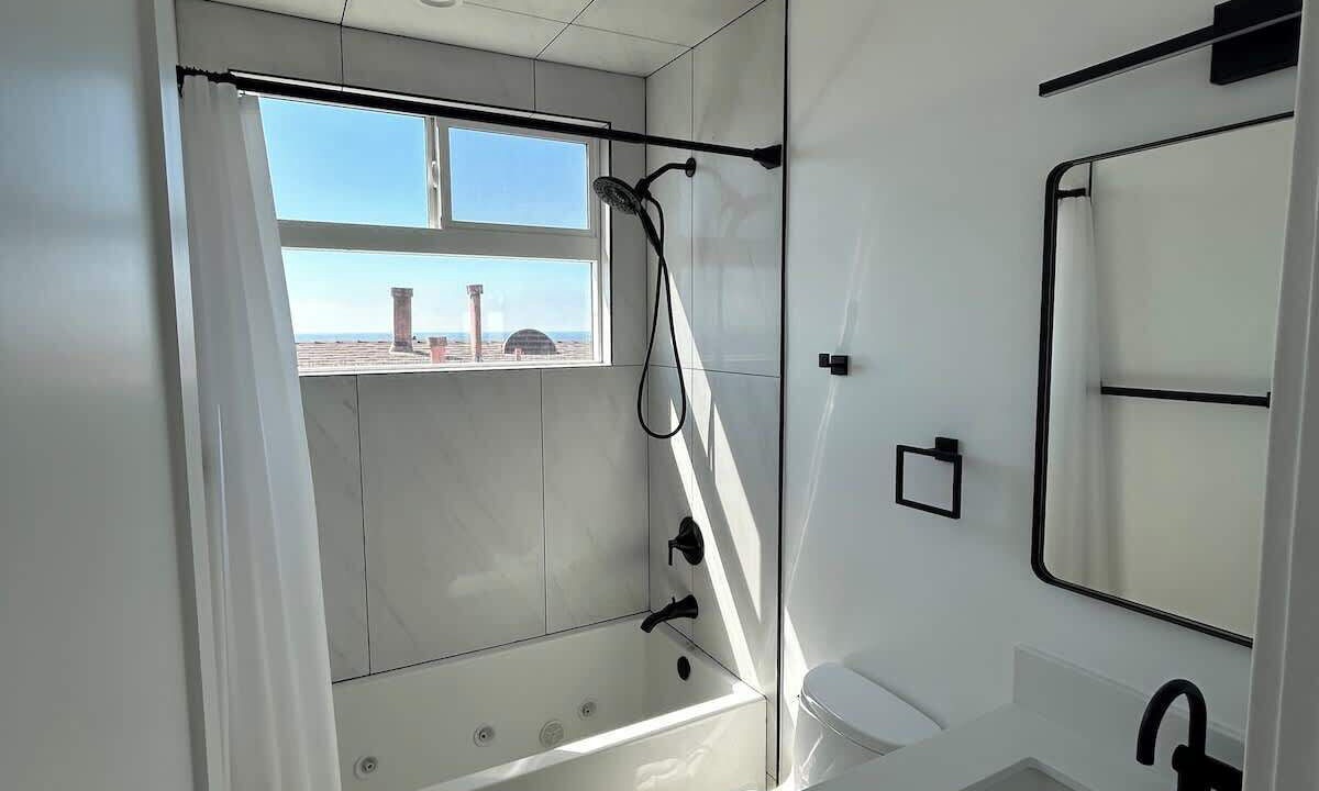 Photo of Bathroom in El Porto