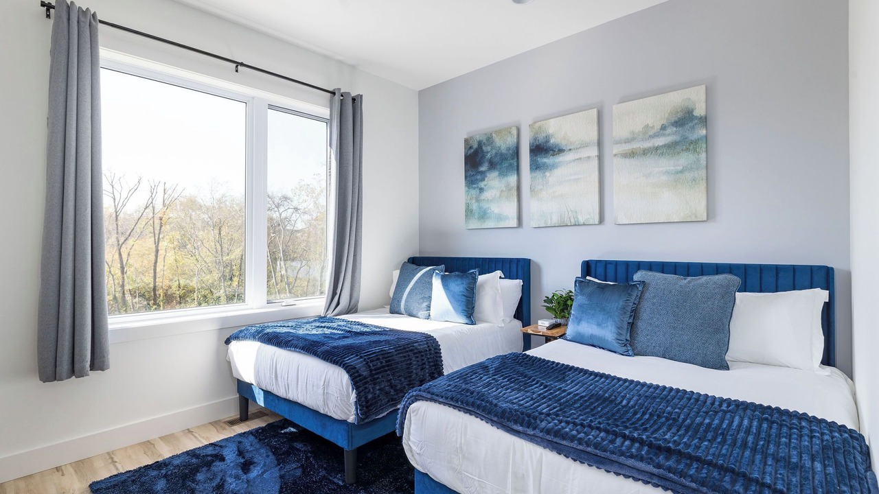 Photo of Bedroom in East Bank