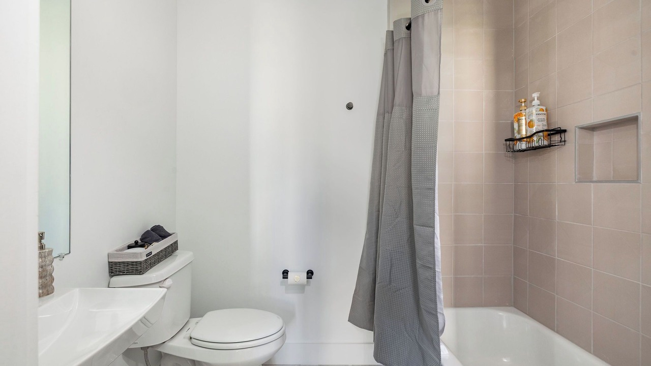 Photo of Bathroom in East Bank