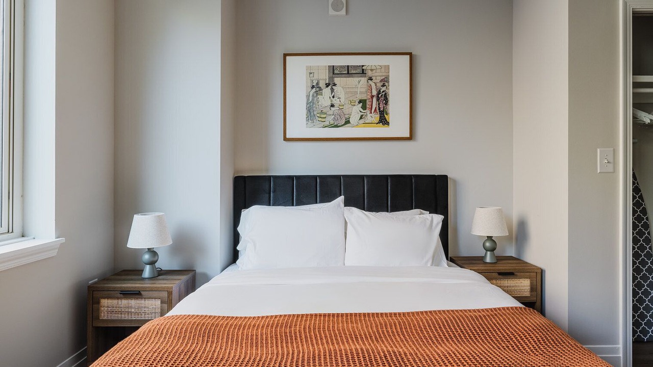 Photo of Bedroom in Foggy Bottom