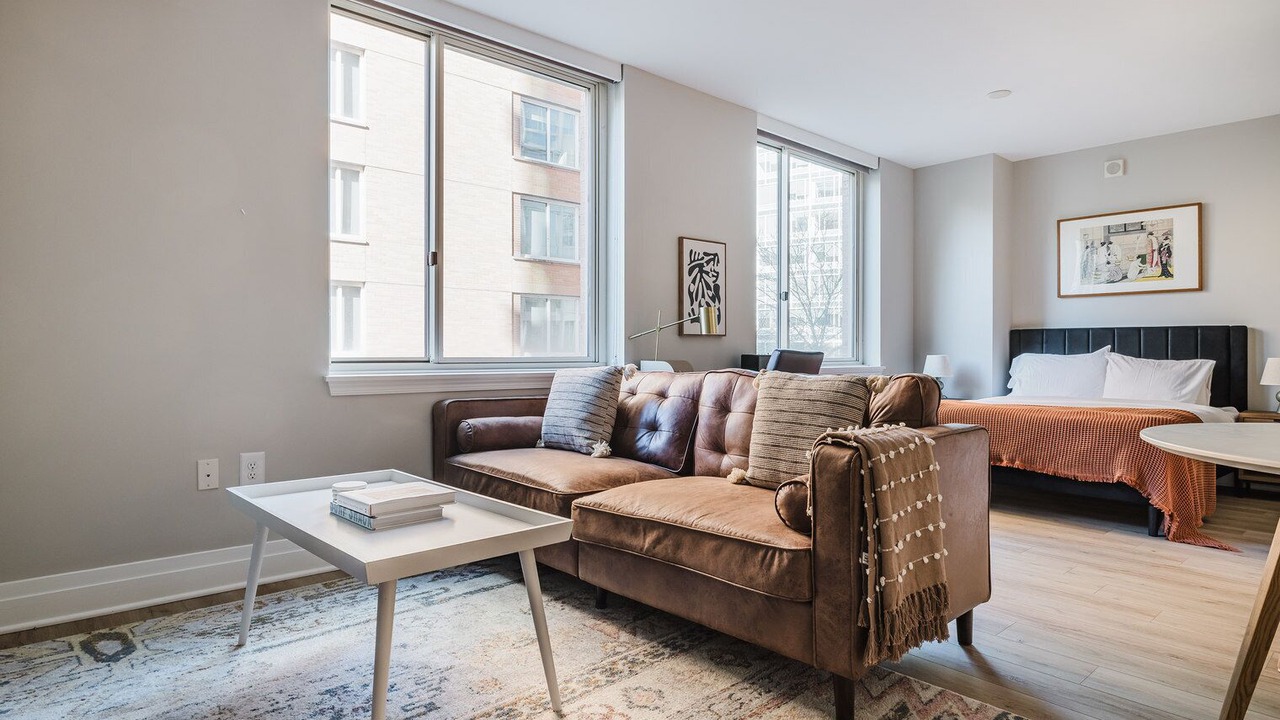 Photo of Livingroom in Foggy Bottom