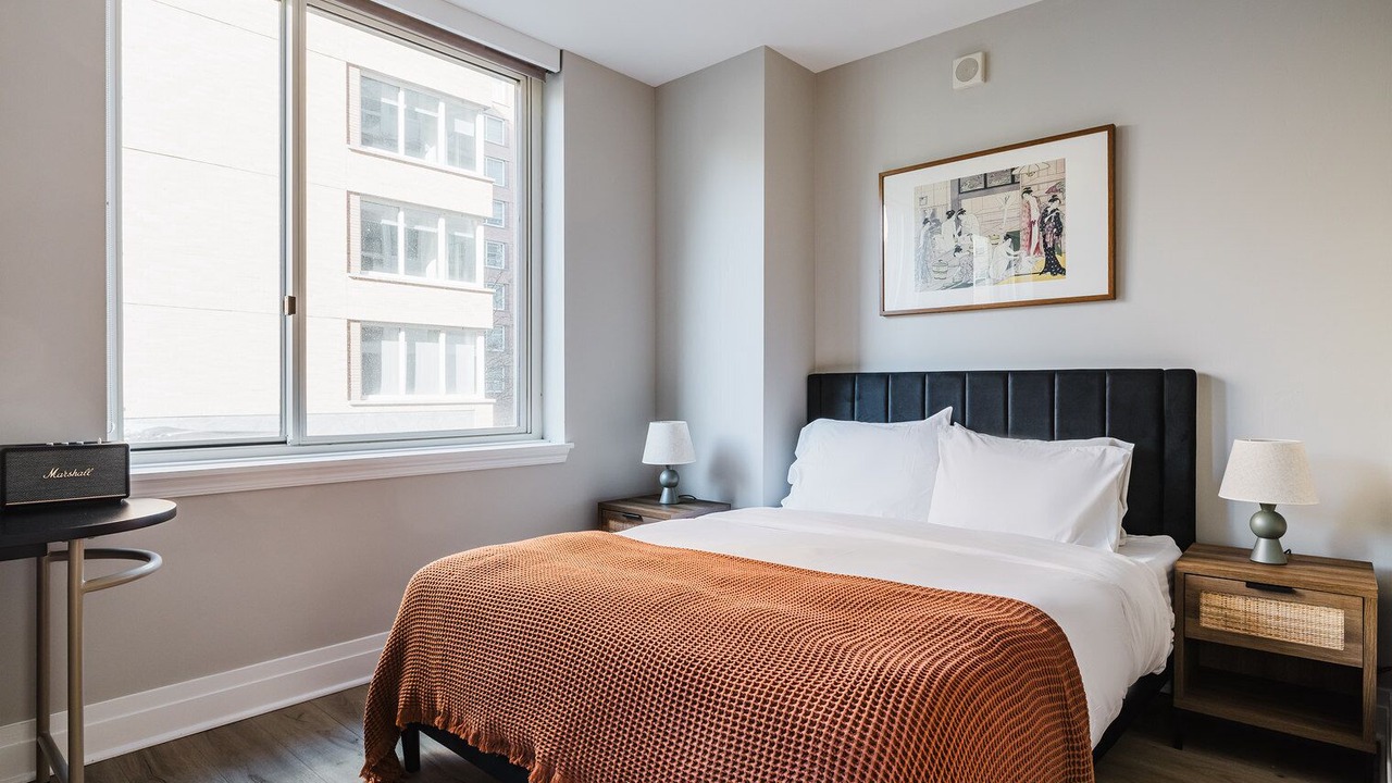 Photo of Bedroom in Foggy Bottom