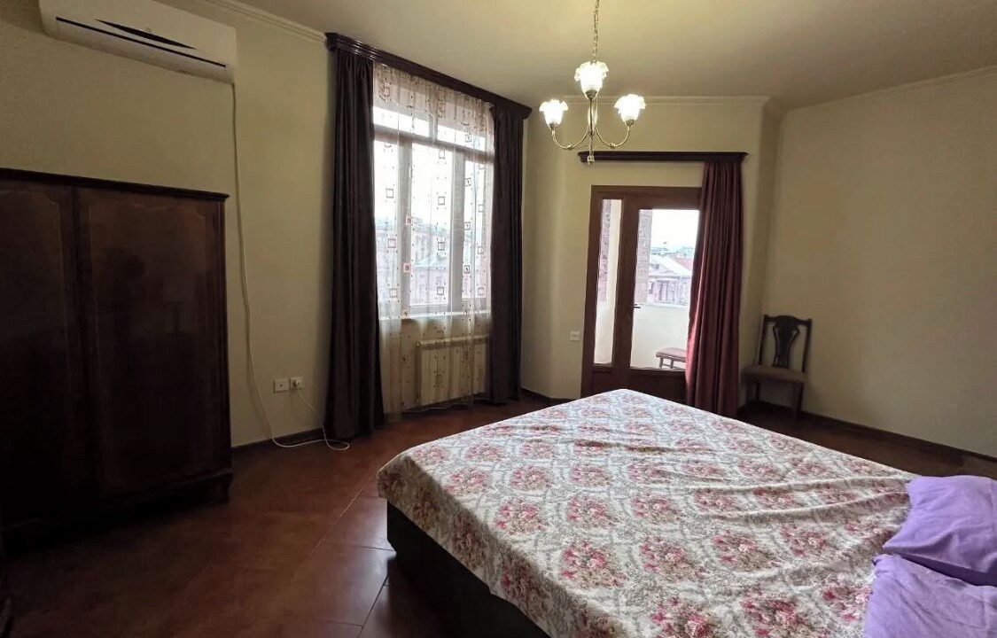 Photo of Bedroom in Kentron