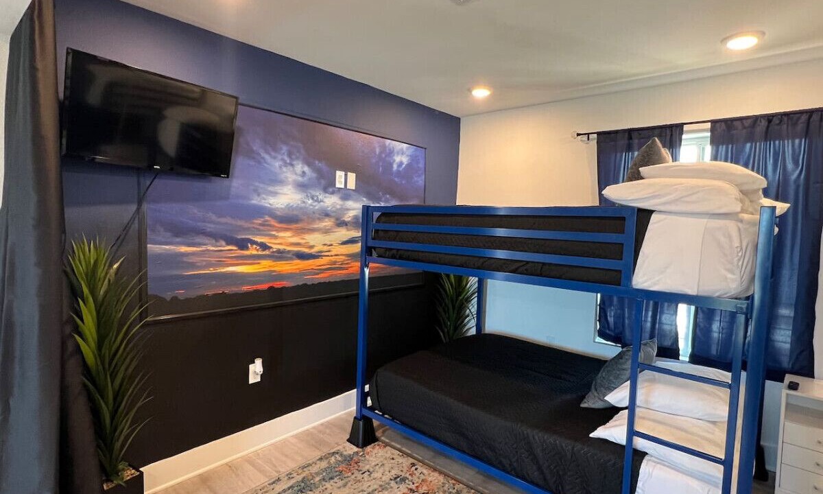 Photo of Bedroom in Old East Dallas
