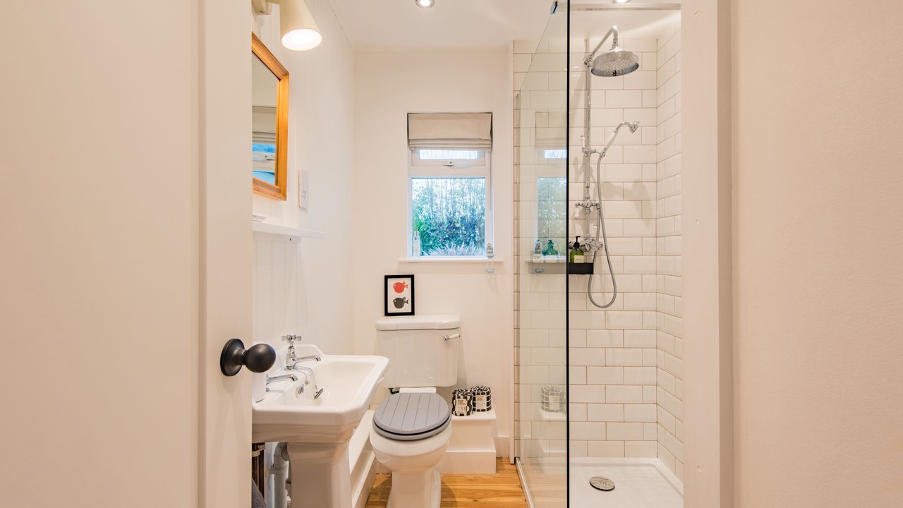Photo of Bathroom in Icklesham