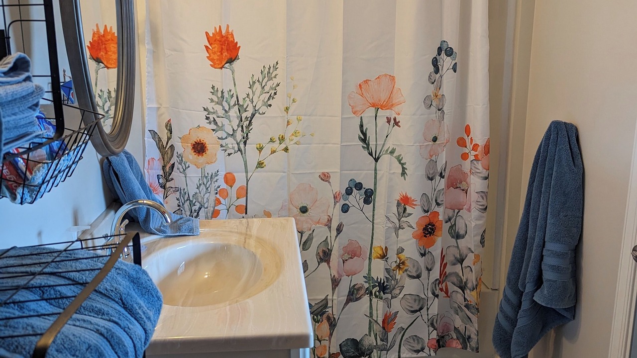 Photo of Bathroom in Sunbury