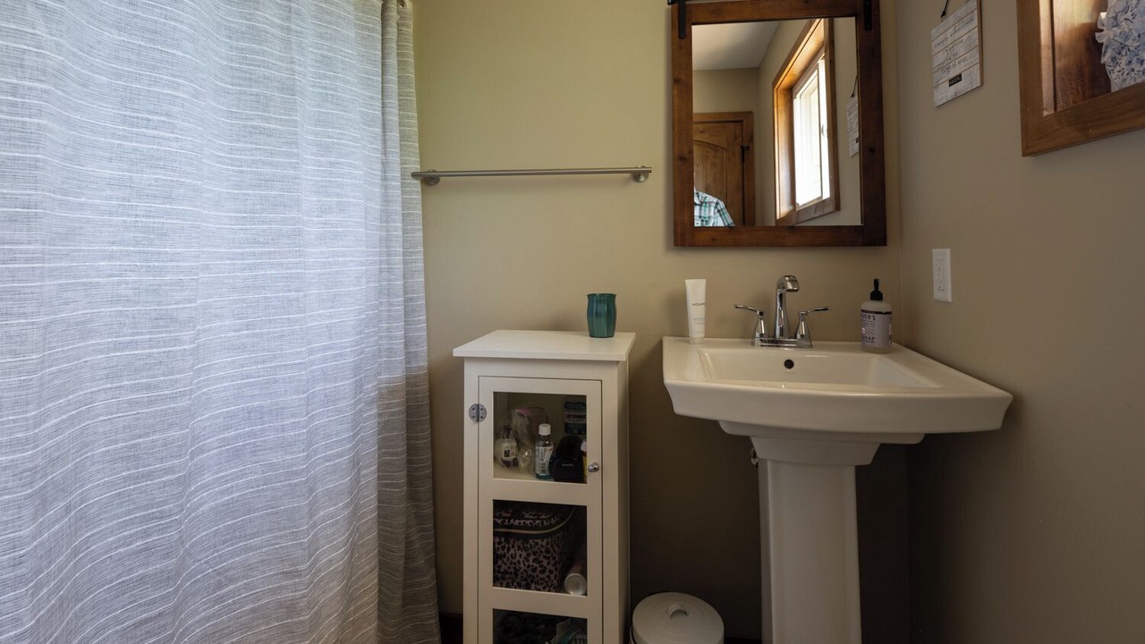 Photo of Bathroom in Ingalls