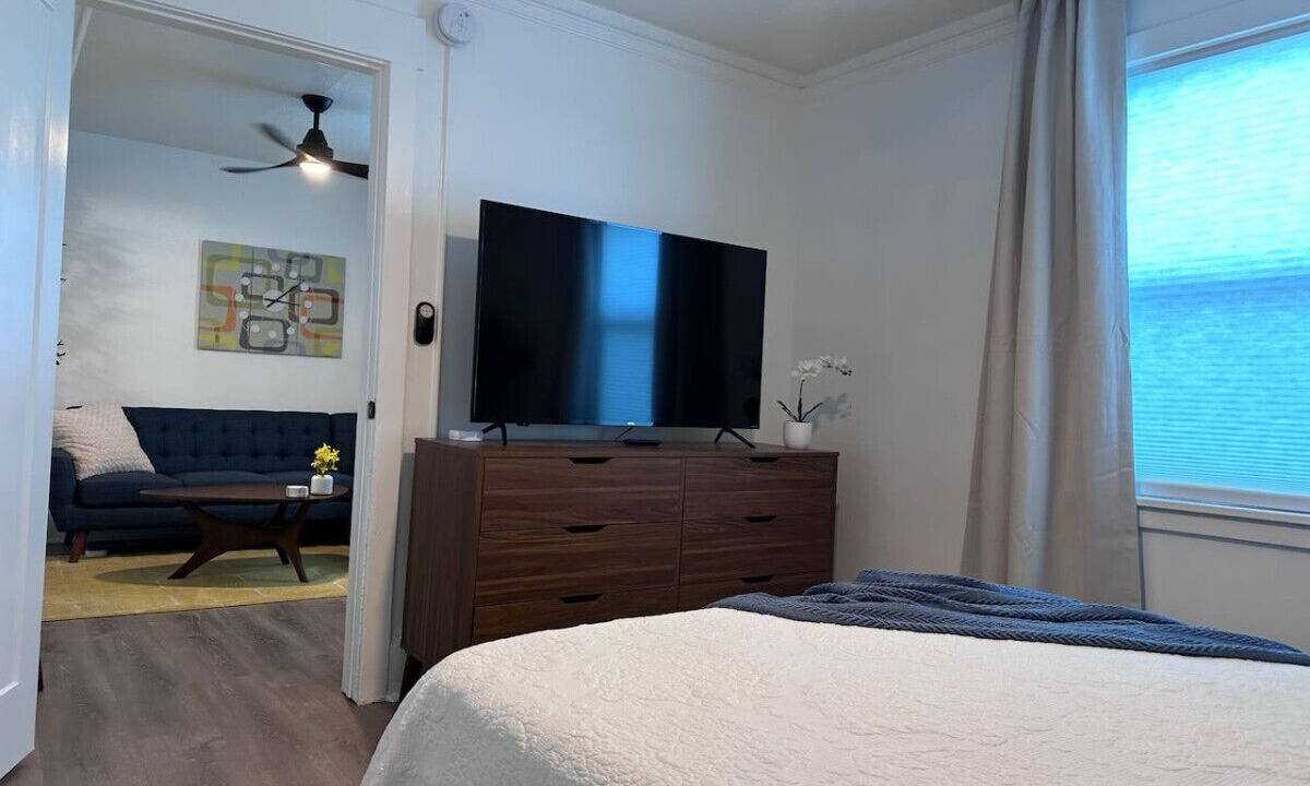 Photo of Bedroom in Downtown Klamath Falls