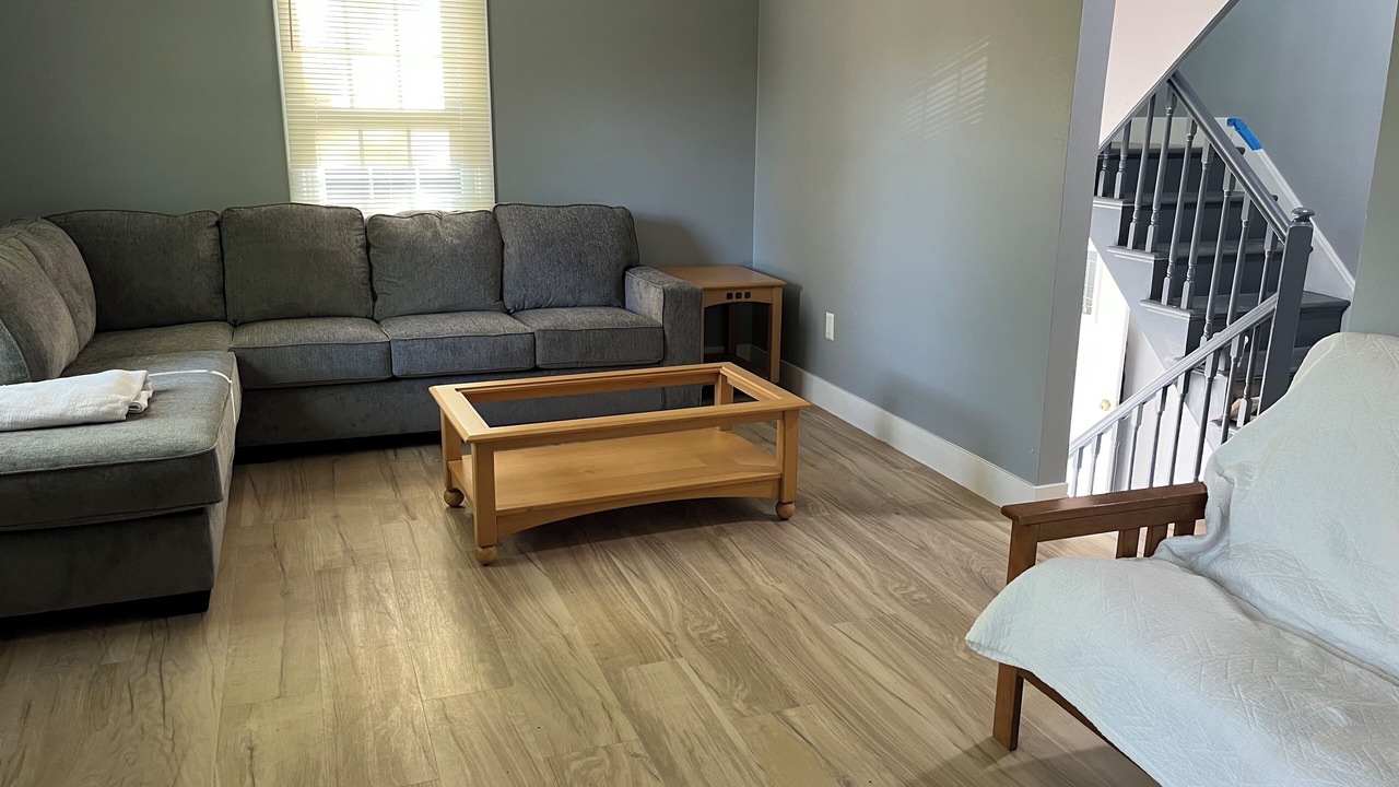 Photo of Livingroom in Hethwood - Prices Fork