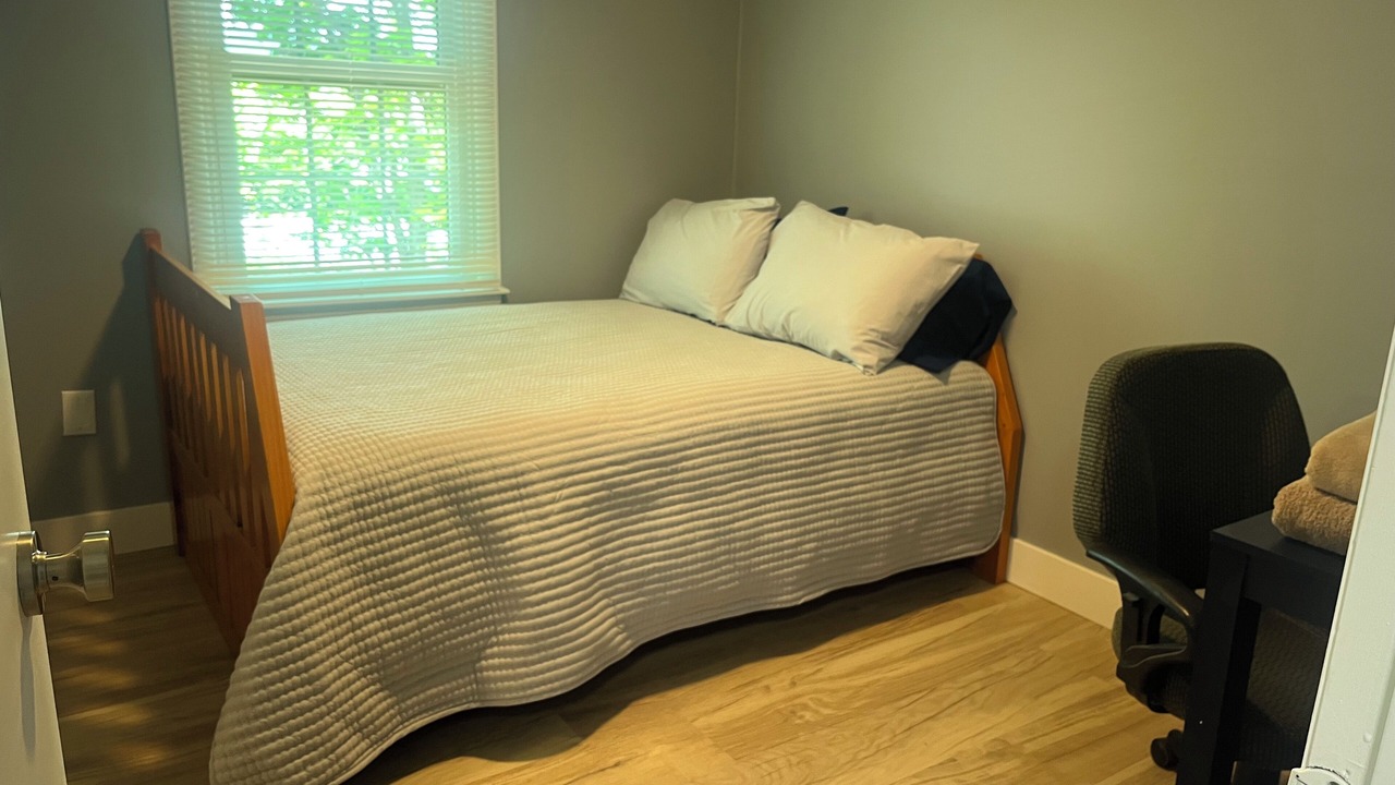 Photo of Bedroom in Hethwood - Prices Fork