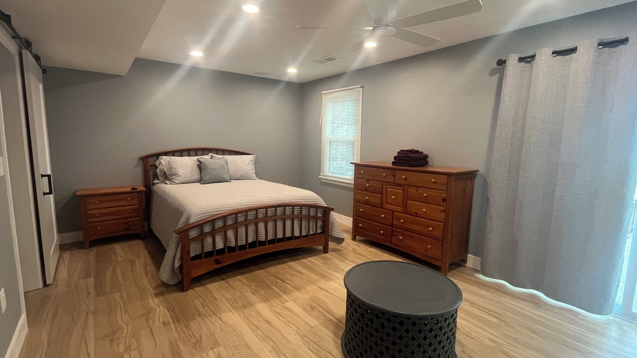 Photo of Bedroom in Hethwood - Prices Fork