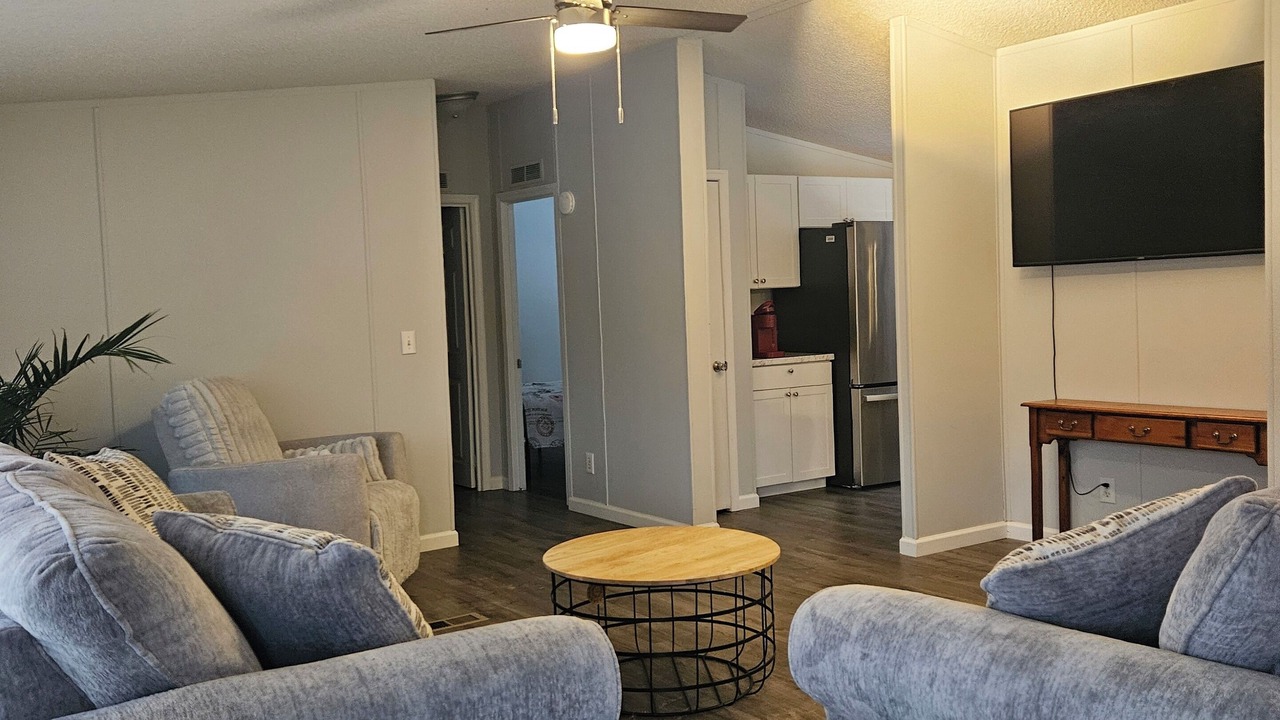 Photo of Livingroom in Pembroke