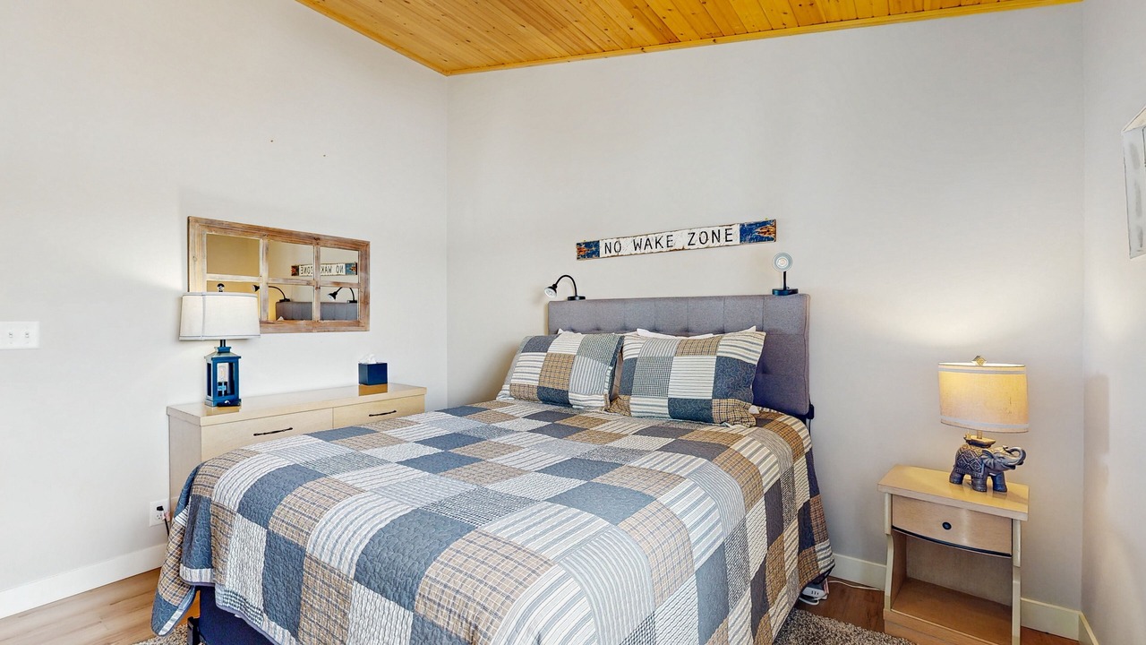 Photo of Bedroom in Okee