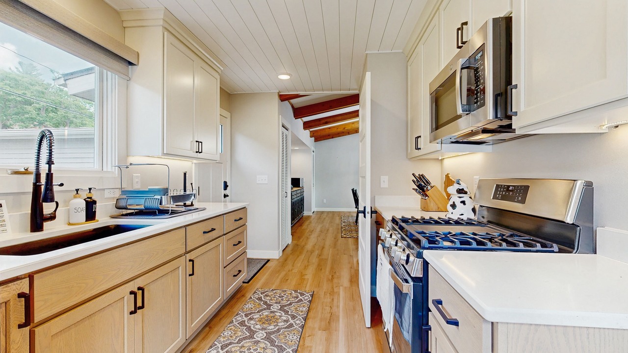 Photo of Kitchen in Okee