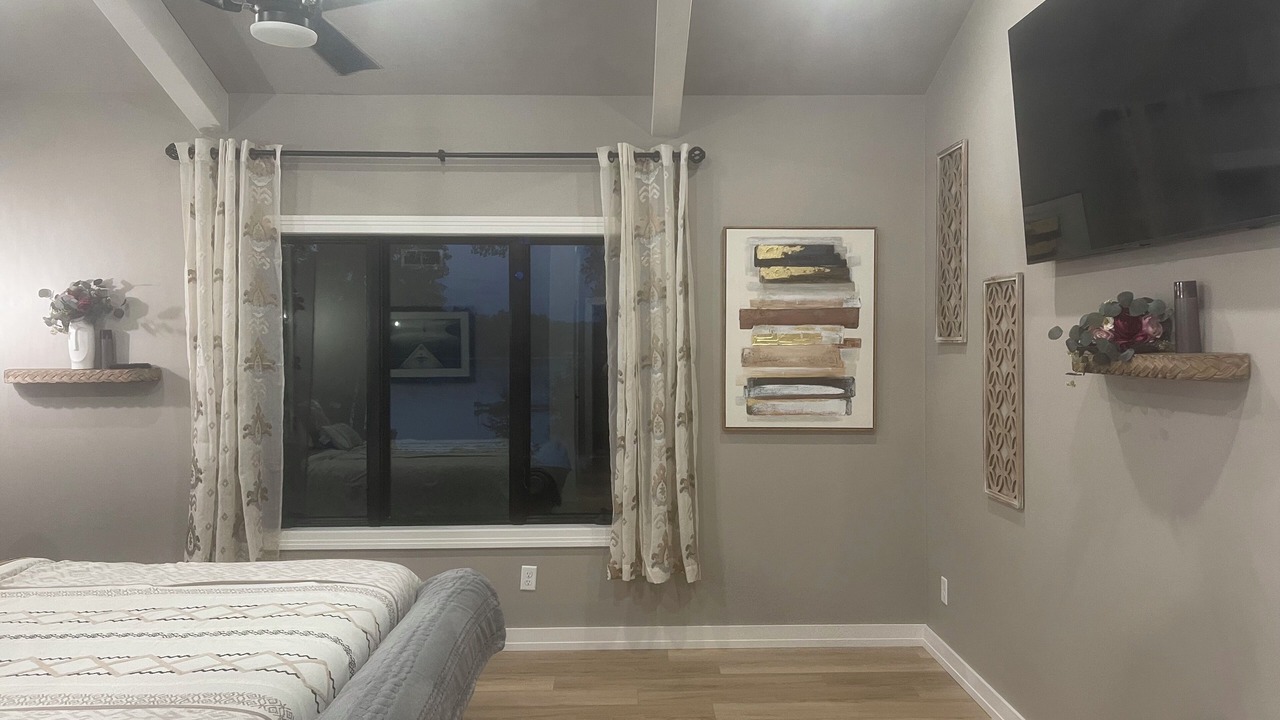 Photo of Bedroom in Townsend