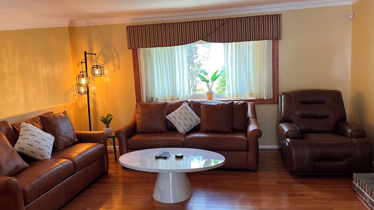 Photo of Livingroom in Silver Spring