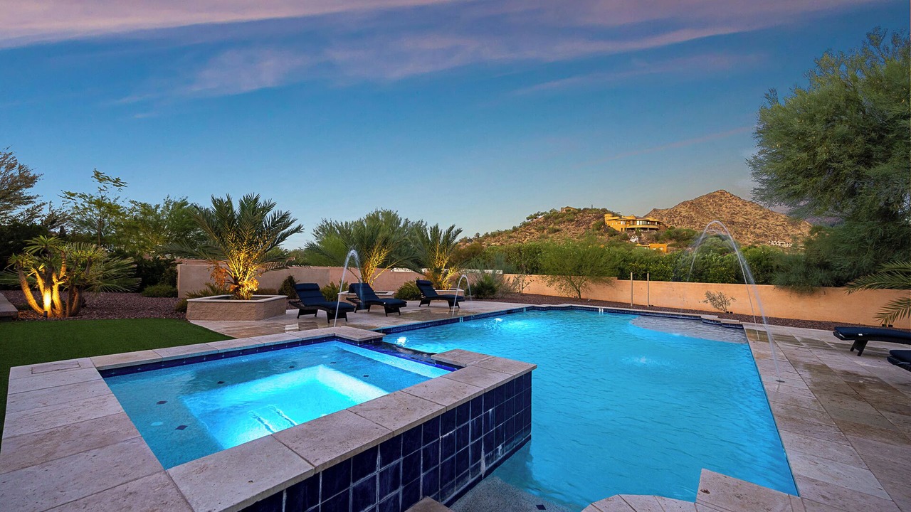 Photo of Outdoor in Paradise Hills