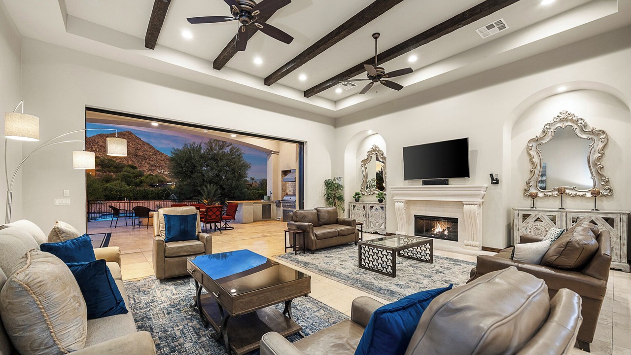 Photo of Livingroom in Paradise Hills