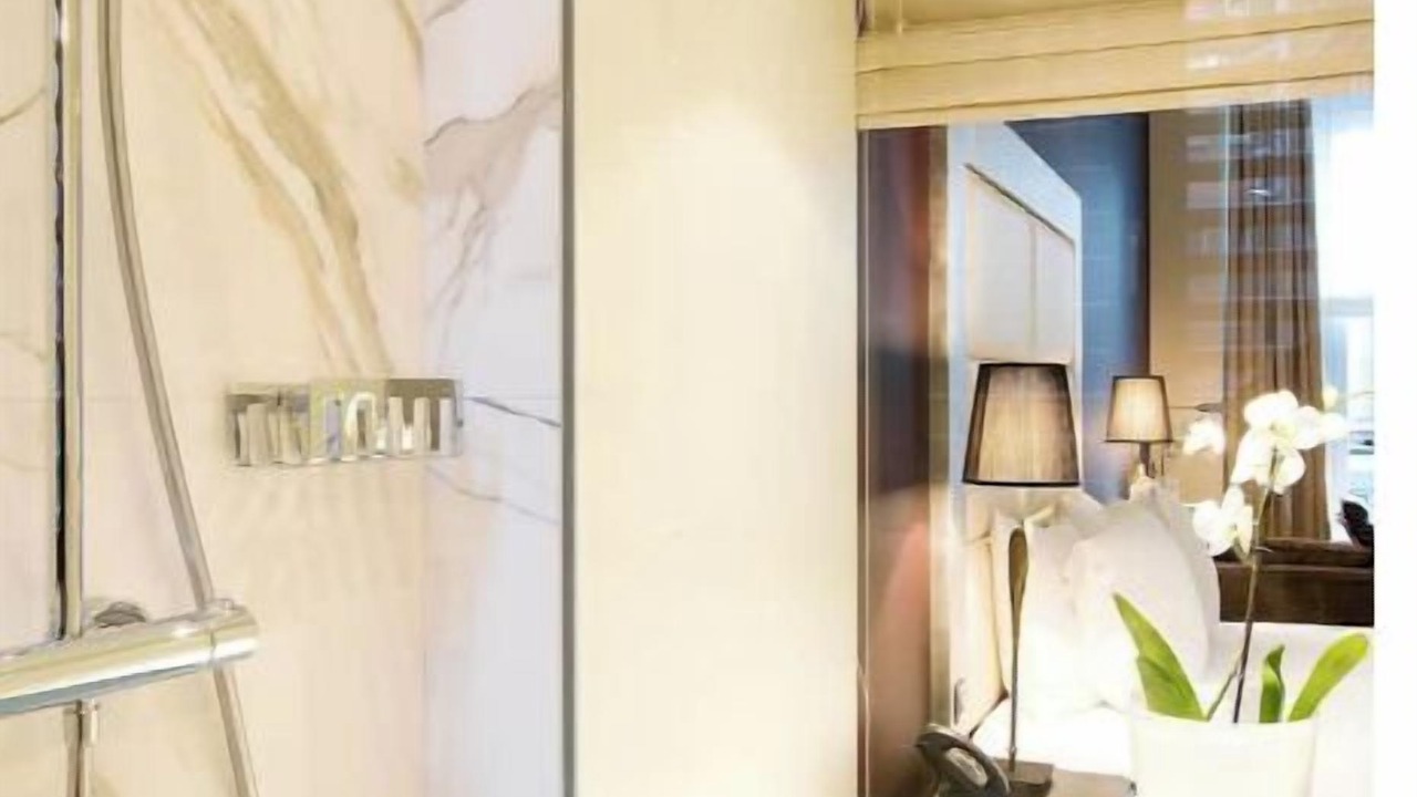 Photo of Bathroom in Ilot Sacre