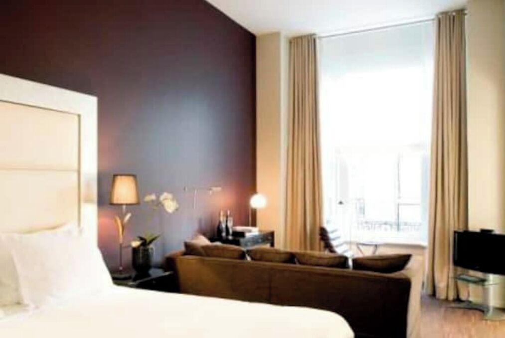 Photo of Bedroom in Ilot Sacre
