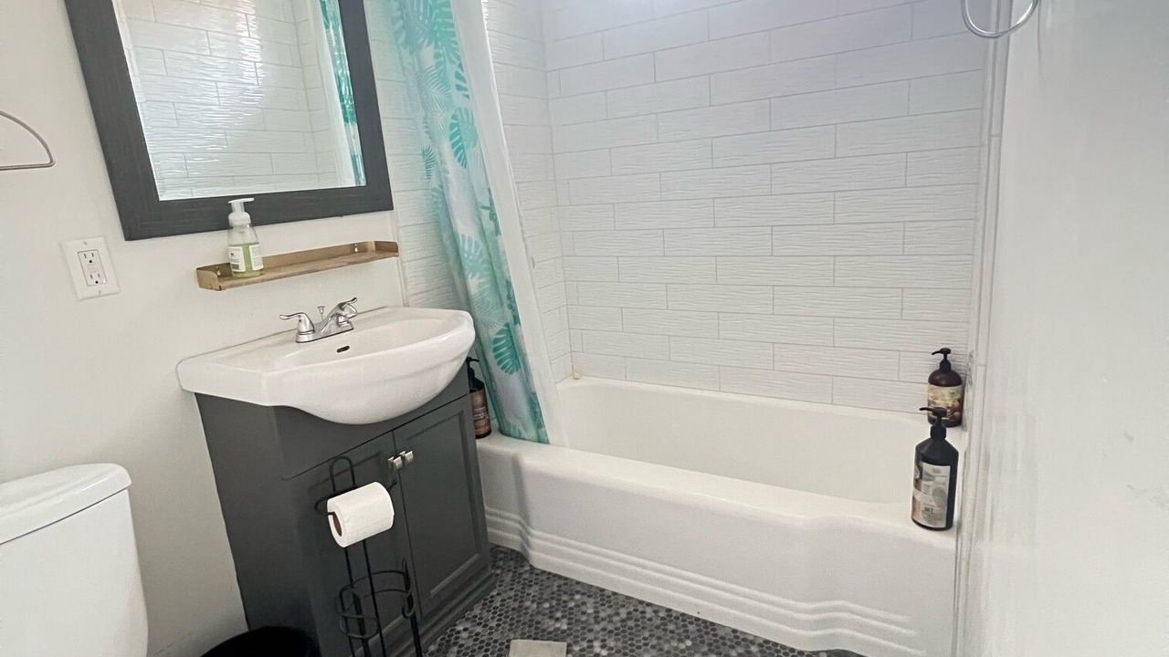 Photo of Bathroom in Old Town