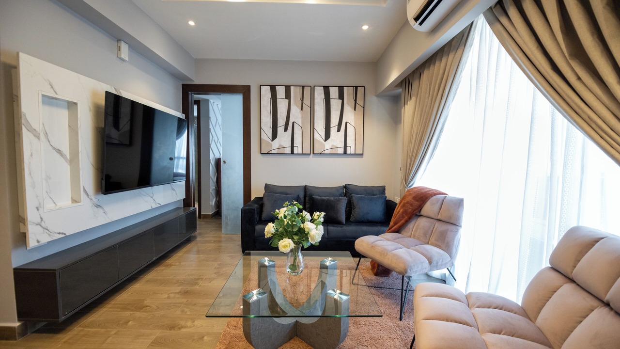 Photo of Livingroom in North Ridge