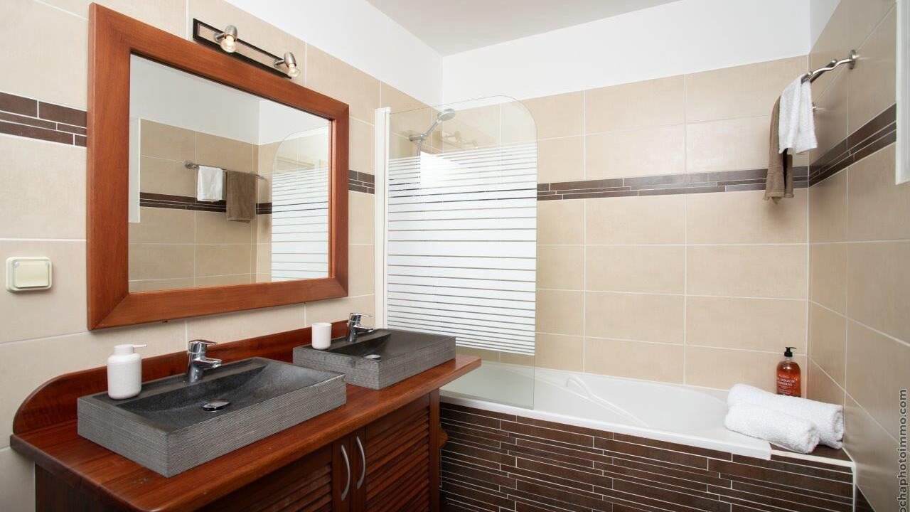 Photo of Bathroom in Sainte-Rose