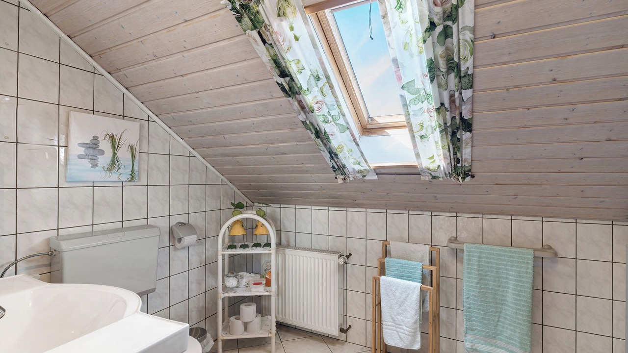 Photo of Bathroom in Darstein