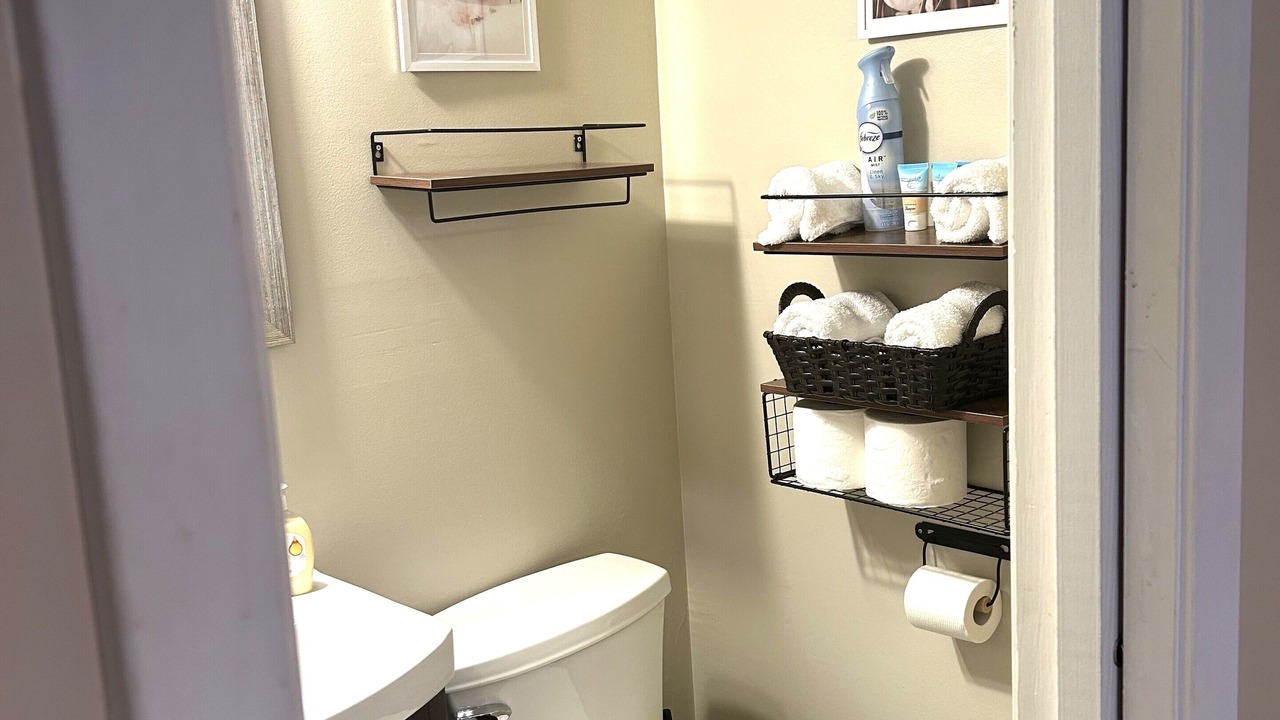Photo of Bathroom in Tool