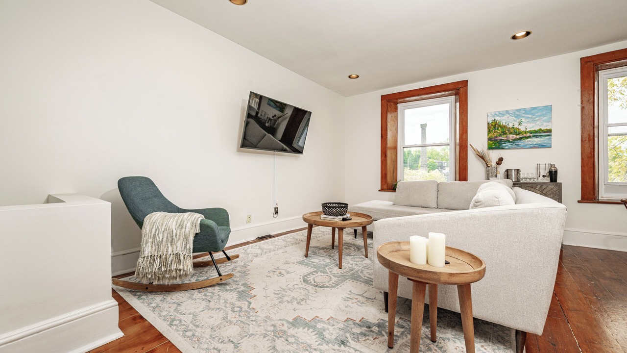 Photo of Livingroom in Elora