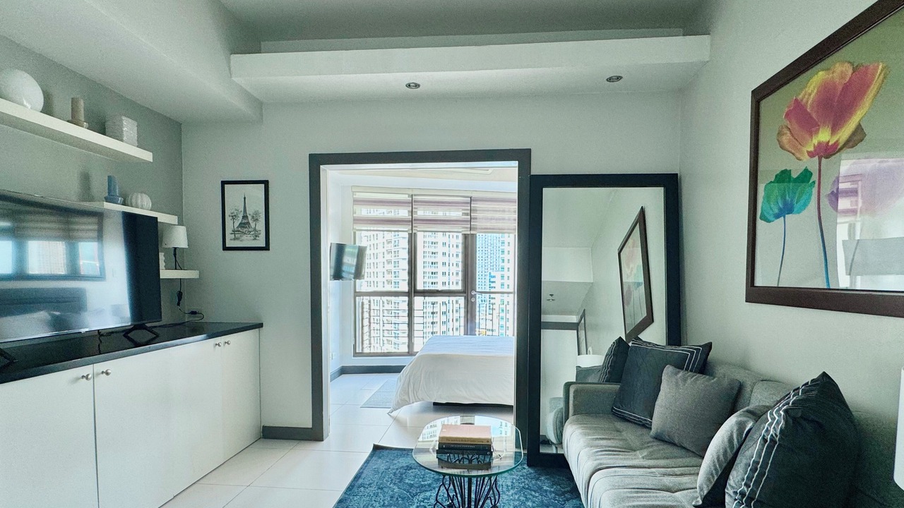 Photo of Bedroom in Legazpi Village