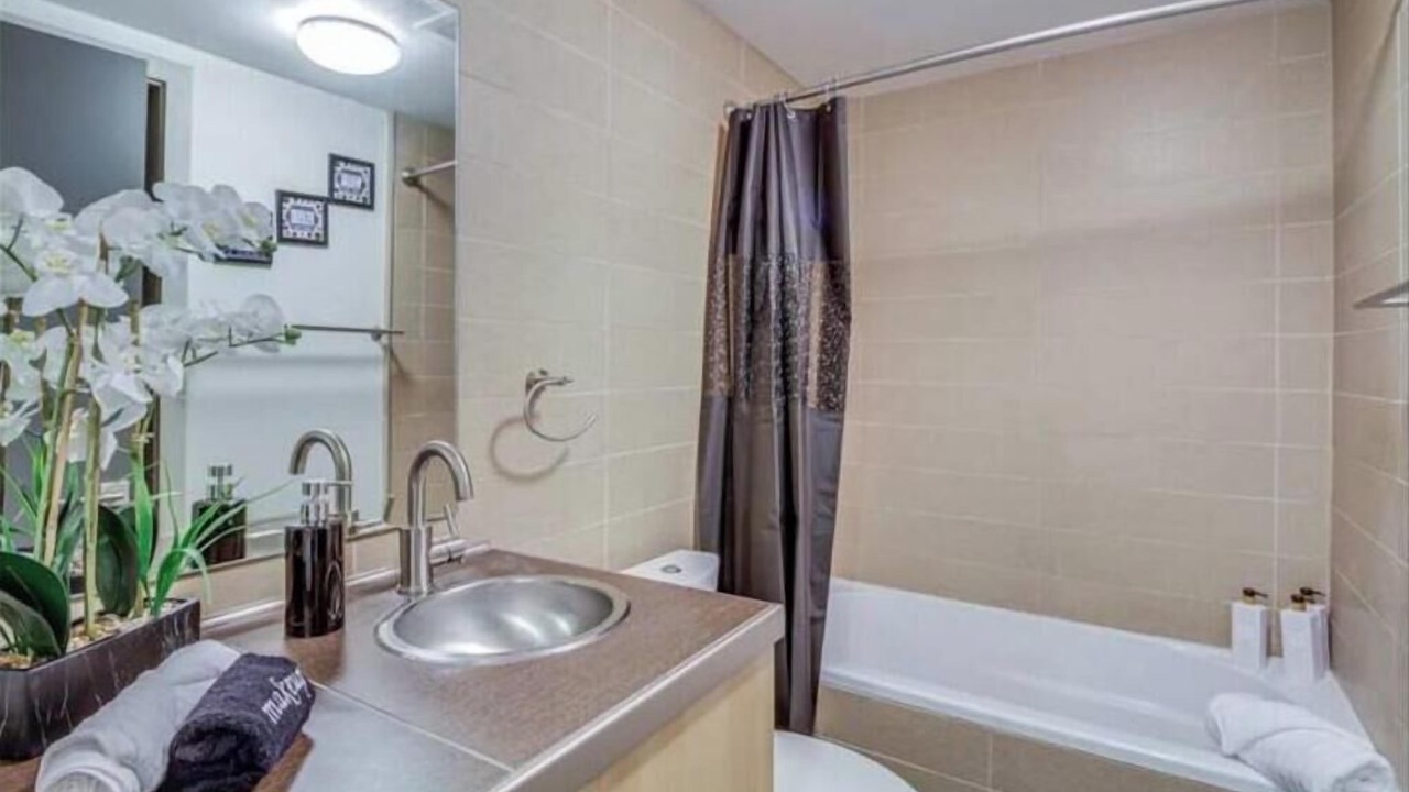 Photo of Bathroom in Raynolds Addition