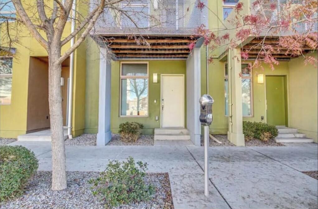 Photo of Outdoor in Raynolds Addition