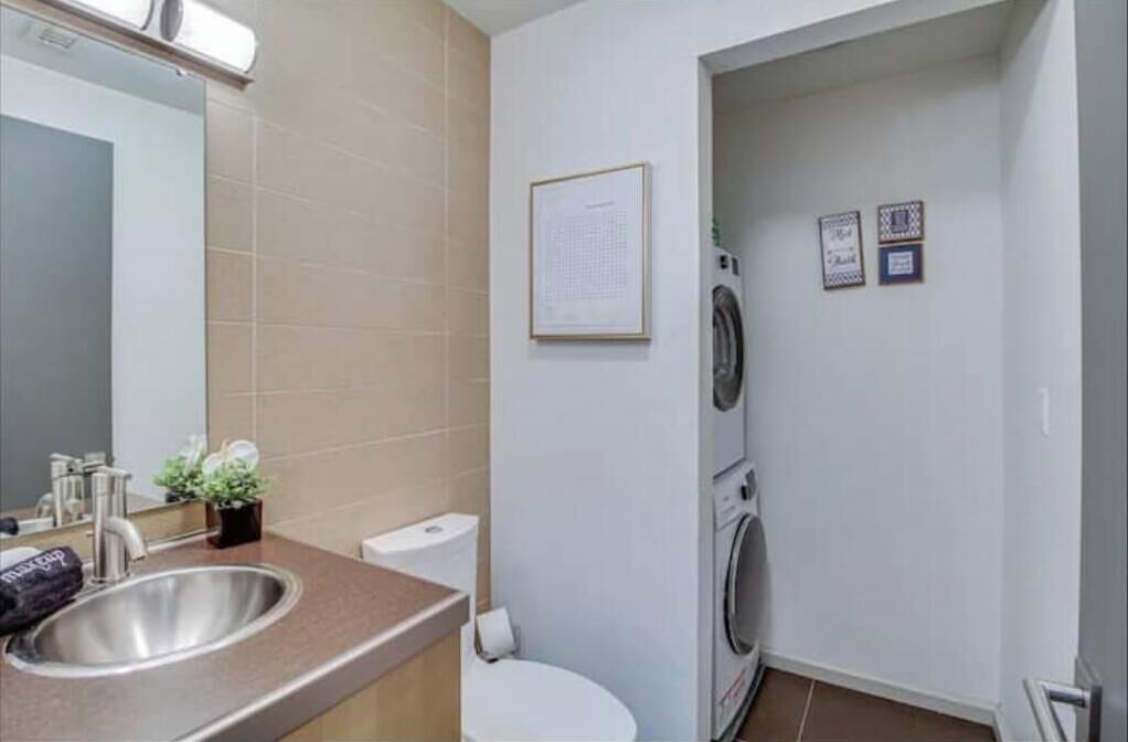 Photo of Bathroom in Raynolds Addition