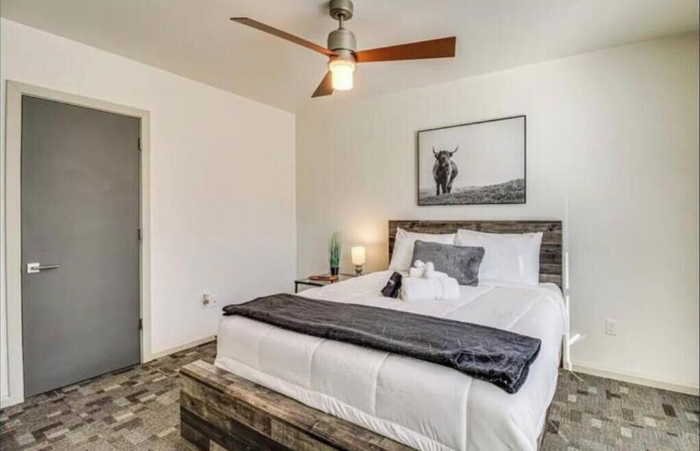 Photo of Bedroom in Raynolds Addition