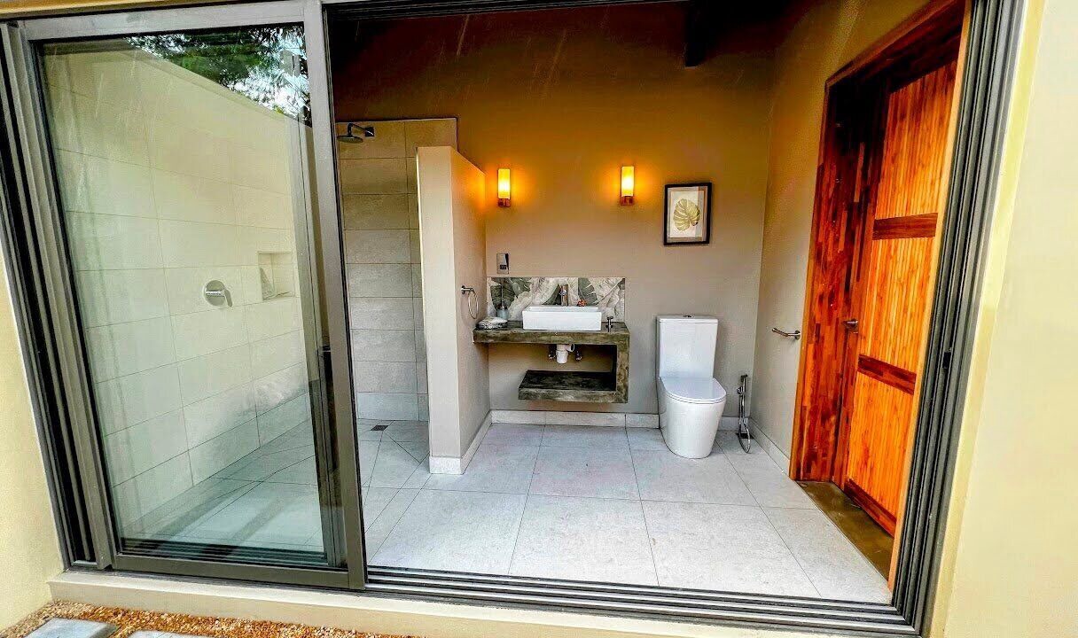 Photo of Bathroom in Candos