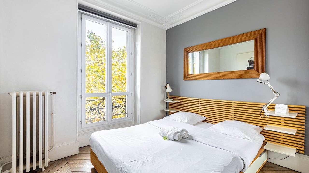 Photo of Bedroom in Quinze-Vingts