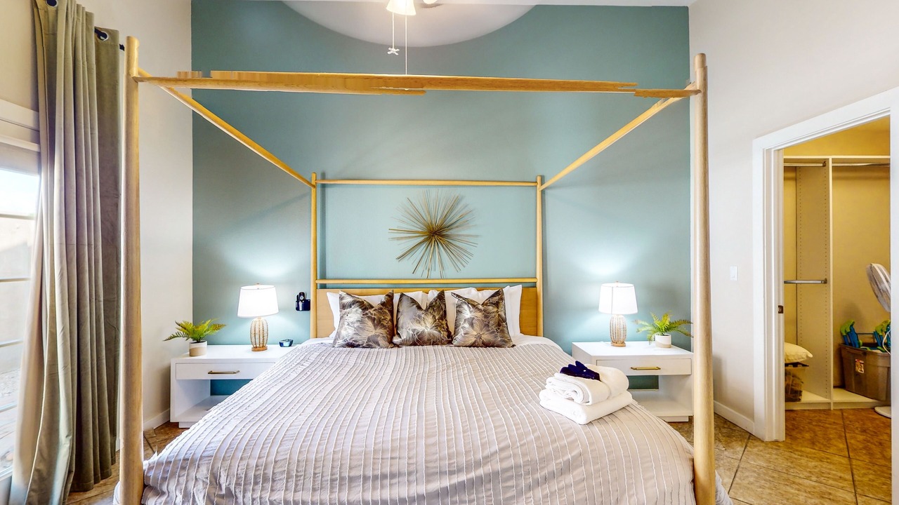 Photo of Bedroom in Sunset Ridge