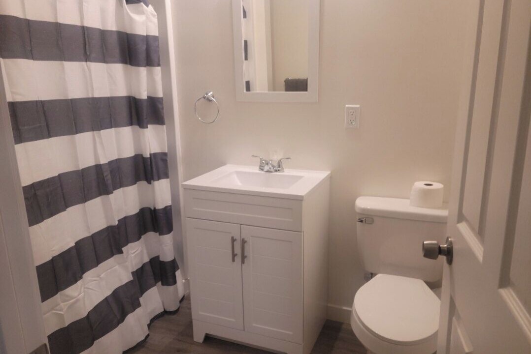 Photo of Bathroom in Mojave