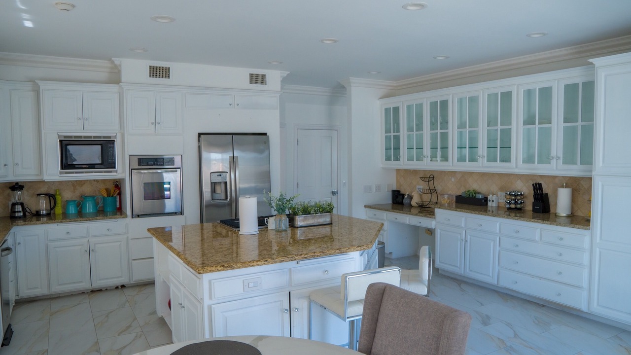 Photo of Kitchen in Tarzana