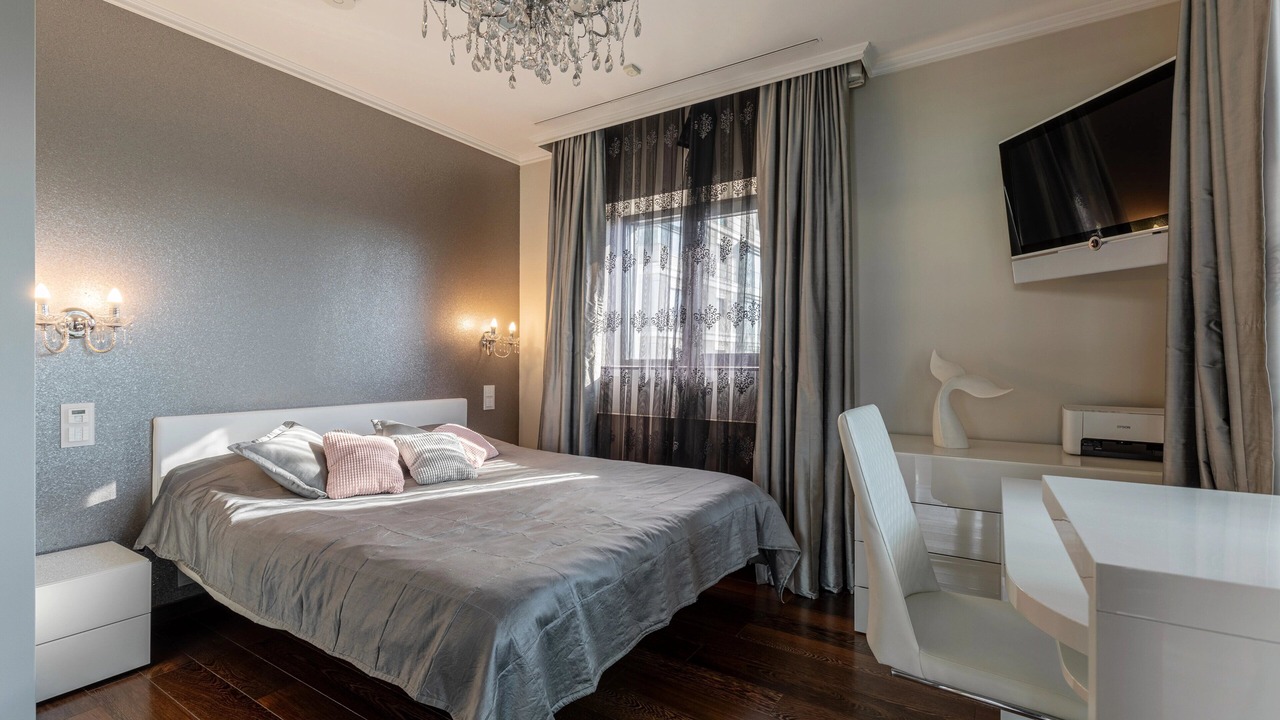 Photo of Bedroom in Sector 2